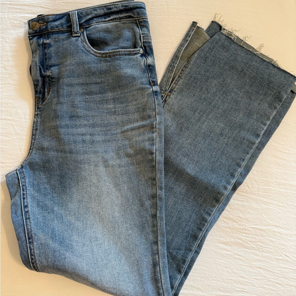 GOOD HART High Rise Slit Flare Jeans